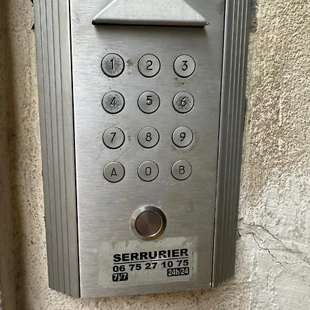Bel Appartement, Centre Ville Apartament